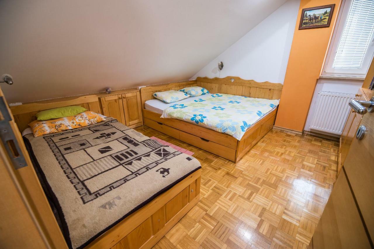 Luxury Apartment Ana With Hot Tub Visnja Gora ภายนอก รูปภาพ